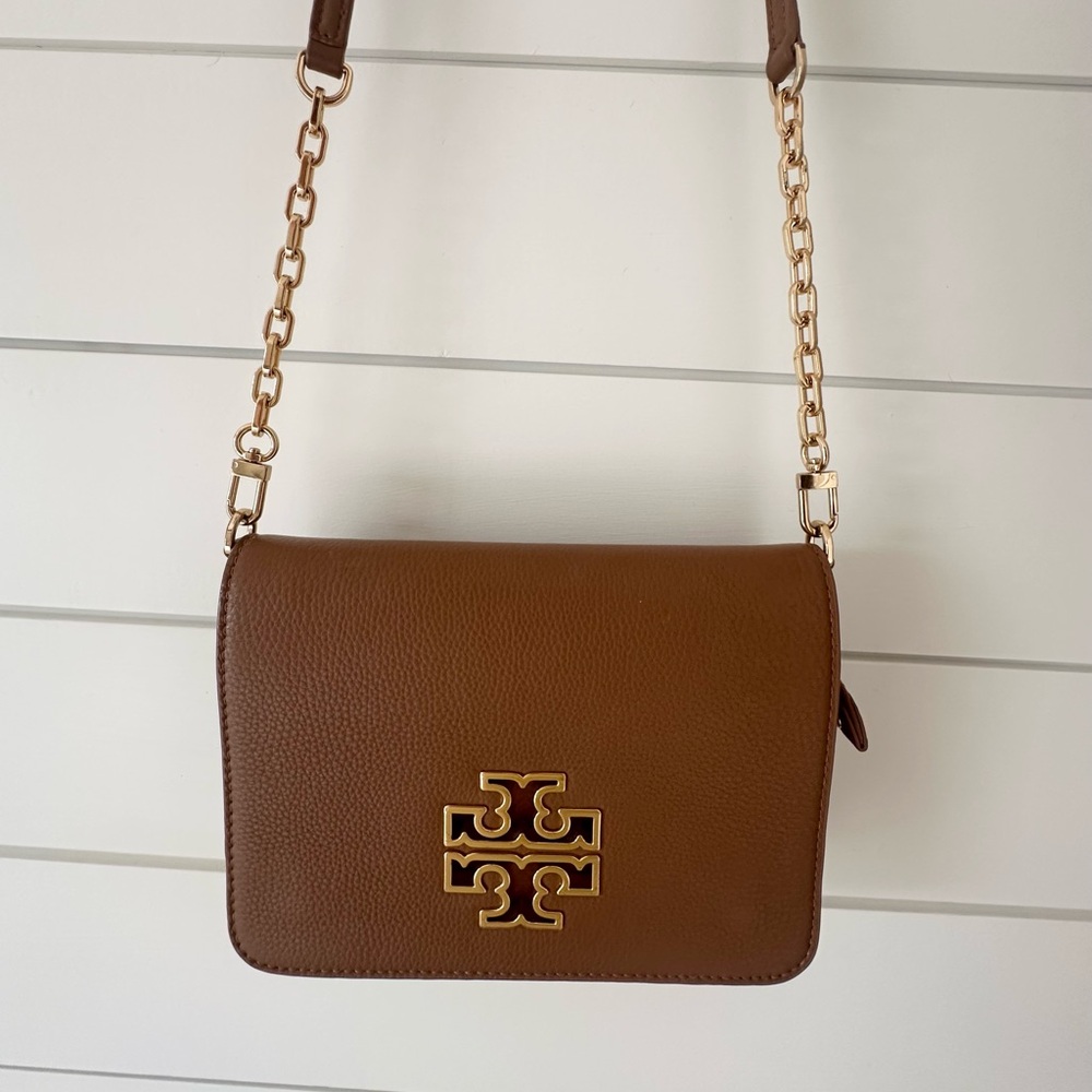 Tory Burch Tan Leather Crossbody Bag with Gold Chain